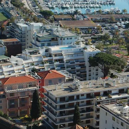 Grand 2p Avec Parking Et Terrasse, Piscine Sur Le Toit, Proche Des Plages A - Fr-1-196-172